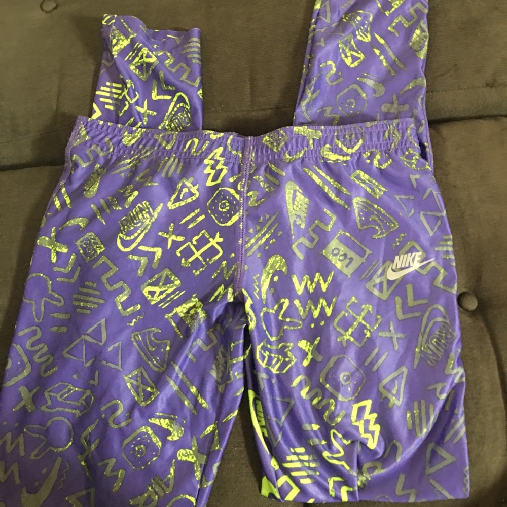 nike leggings! great for working out!